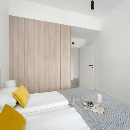 W Rogowie Z Tarasem Widokowym By Renters *